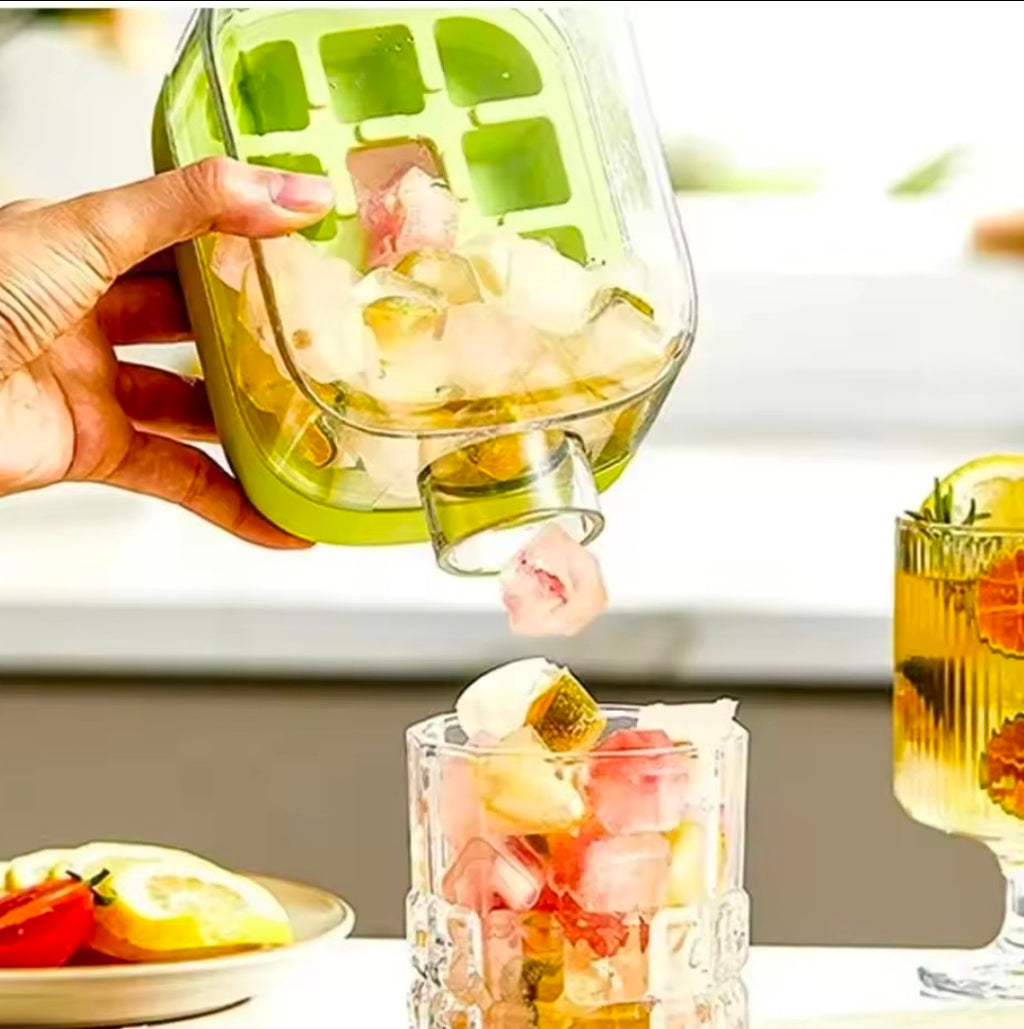 Ice Cube Tray with Lid No Spill Water Bottle for Freezer

No Touch Silicone Ice Cube Mold for Freezer with Straw

Cable Tie Mold